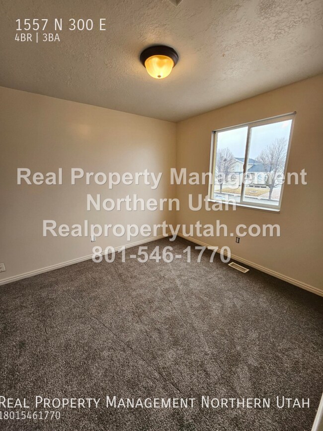 Building Photo - 1557 N 300 E