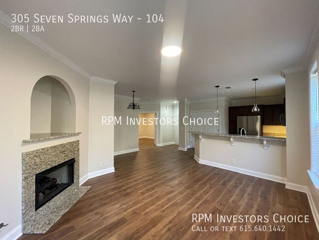 Building Photo - 305 Seven Springs Way