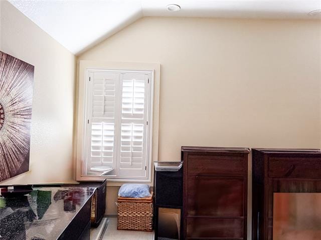 Building Photo - 4104 Hedgerow Dr