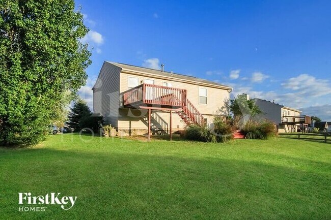 Building Photo - 8 Sandpiper Ct