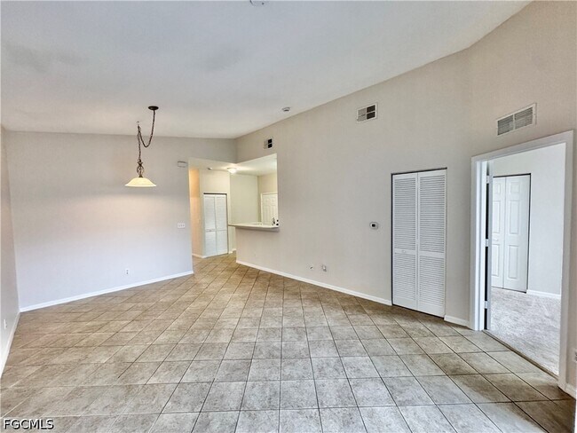 Building Photo - 4128 Bellasol Cir