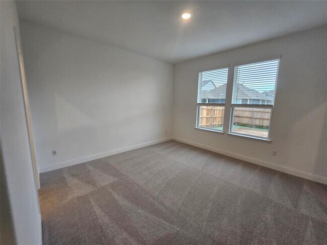 Building Photo - 1512 Brimhurst Dr