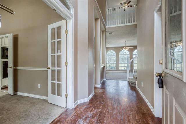 Building Photo - 5717 Belle Chasse Ln