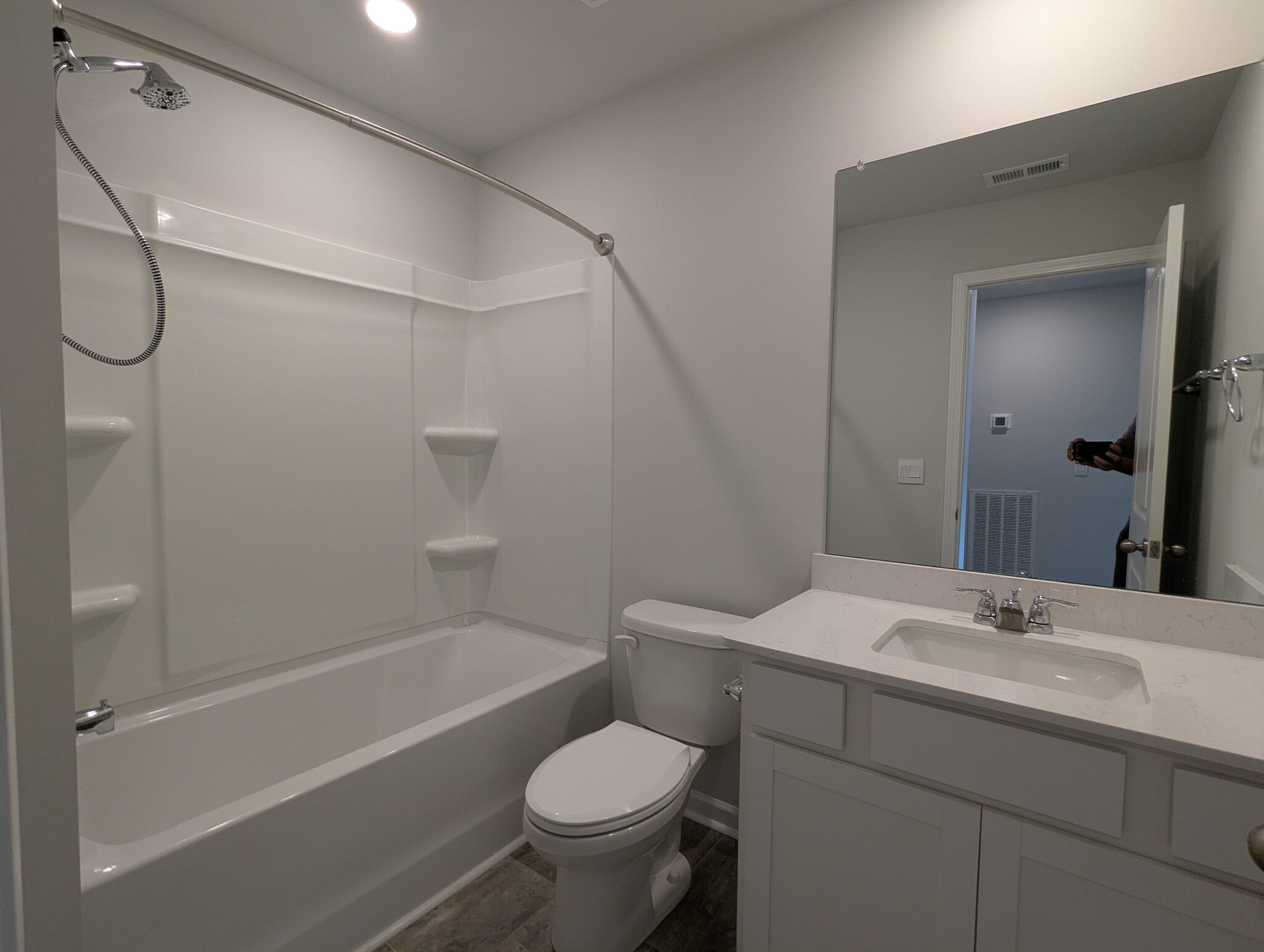 Building Photo - 645 Longtail Ln