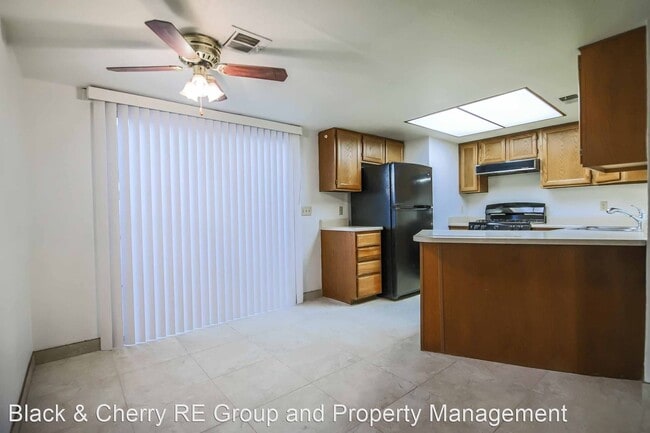 Building Photo - 1 br, 1.5 bath House - 529 Sellers Place