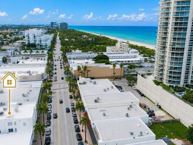 Building Photo - 7326 Collins Ave