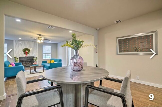 Living room - 127 Loy Dr