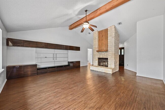 Building Photo - 7811 Finch Trail