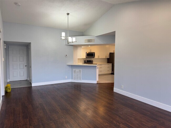 Building Photo - 9055 Wiles Rd