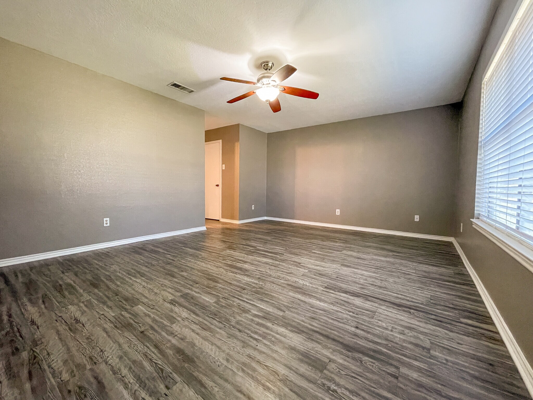 Building Photo - 7104 Churchill Cir