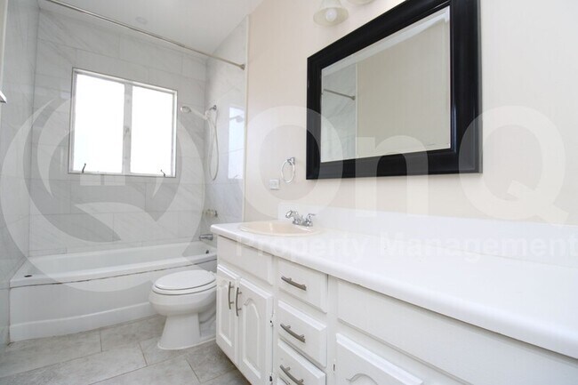 Building Photo - 1819 West Fairmount Avenue