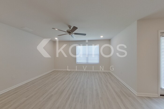 Building Photo - 4648 Malay Cir