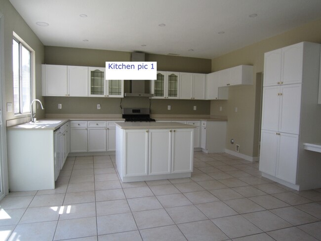 Building Photo - 1181 Kestrel Cir