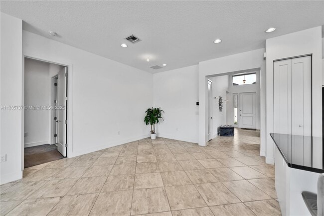 Building Photo - 9706 Celtic Sea Ln