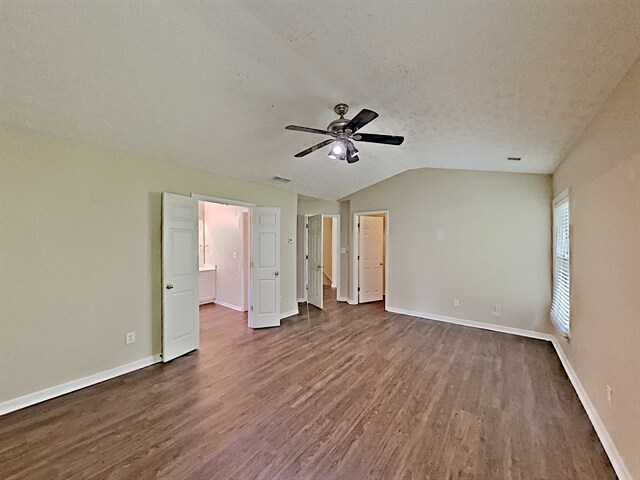 Building Photo - 6932 Silver Bend Pl