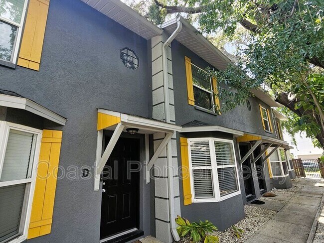 Building Photo - 504 S Westland Ave