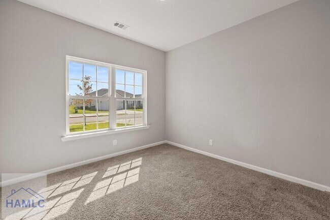 Building Photo - 266 Brightleaf Cir