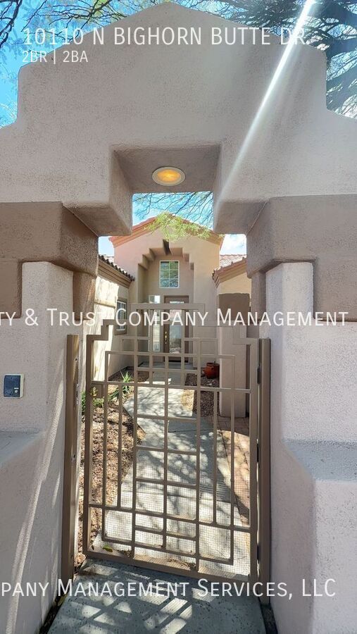 Building Photo - 10110 N Bighorn Butte Dr