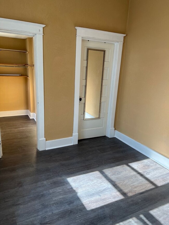 Building Photo - Schedule a Showing Today!!!