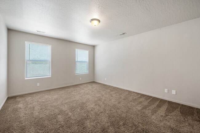Building Photo - 3 bed 2 bath Rancher, Landings Community, CDA