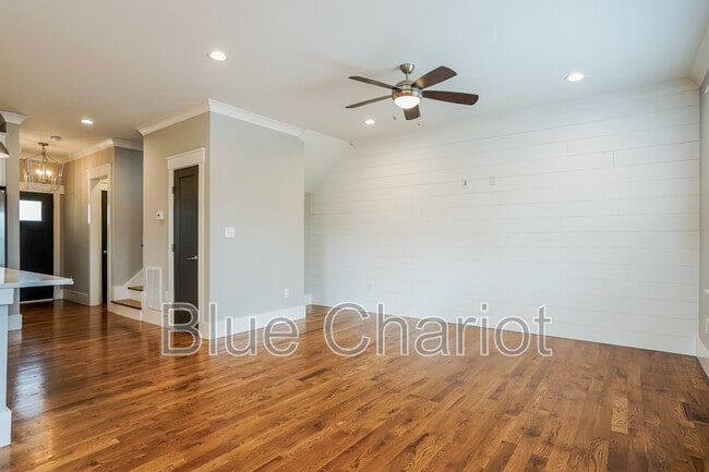 Building Photo - 1312 N Alston Ave