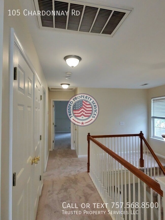Building Photo - 105 Chardonnay Rd