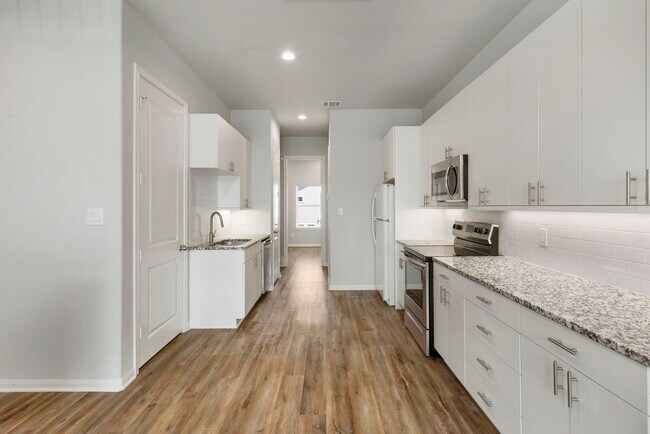 Building Photo - 4908 Paradigm Ln