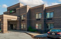 Building Photo - Furnished Studio-Kansas City - Overland Park - Nall Ave