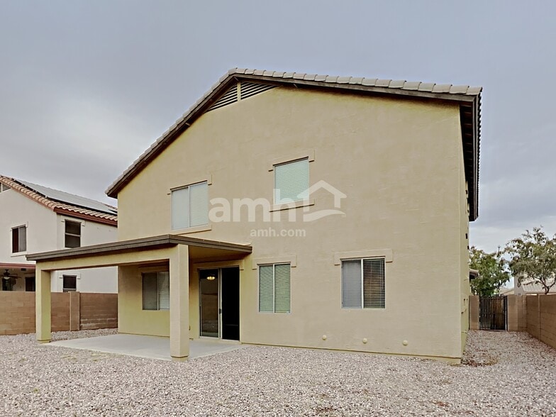 Building Photo - 17015 W Ipswitch Way