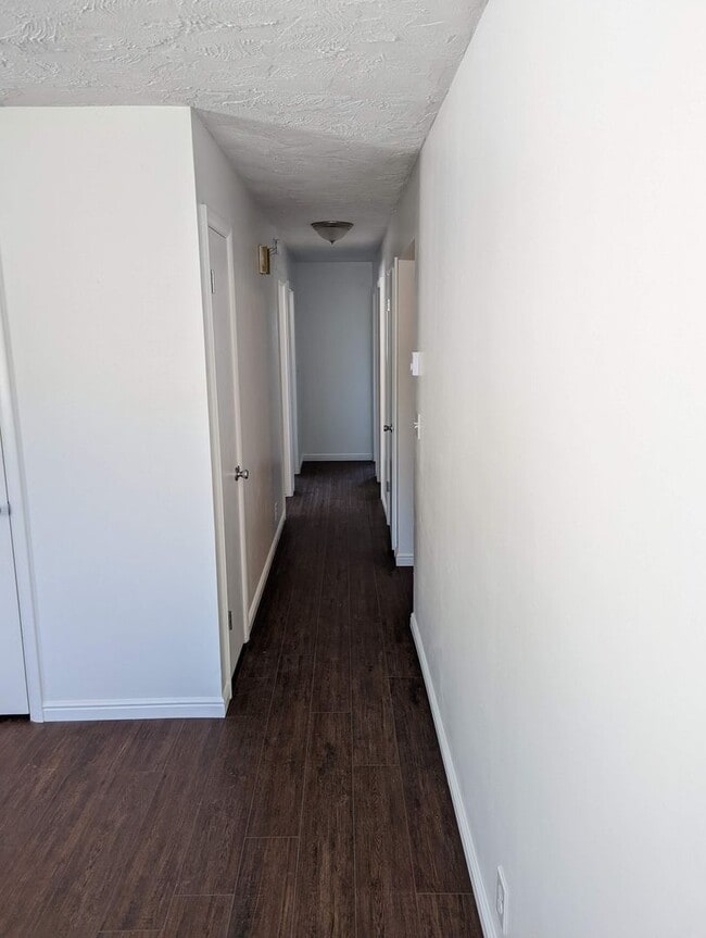 Building Photo - Charming 3 bedroom 1 bath home in Rexburg!