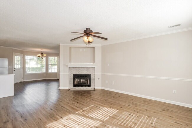 Building Photo - 7362 Stonegate Blvd