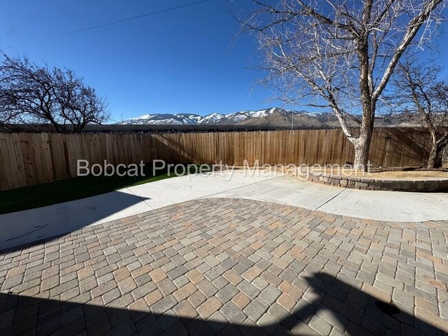 Building Photo - 4260 Mina Way