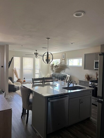 Building Photo - 2840 Blue Blossom Trail