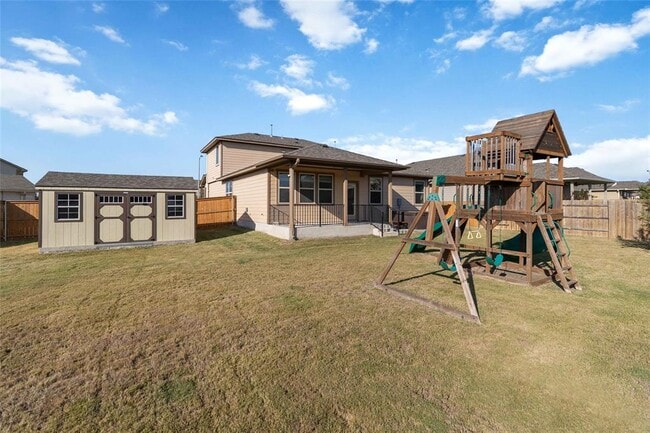 Building Photo - 137 Gray Wolf Dr