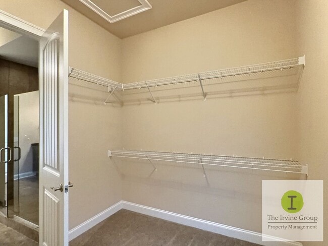 Building Photo - 6 bed, 3.5 bath in Prattville!