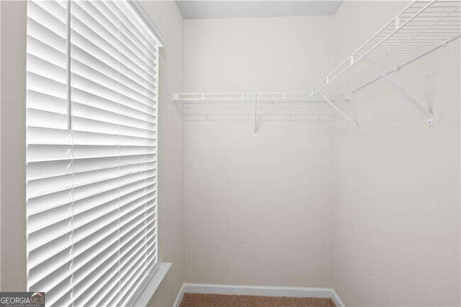 Building Photo - 284 Whitetail Cir