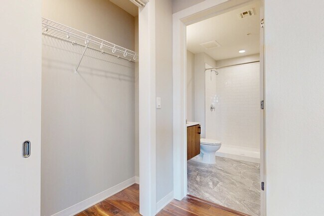 Floorplan - 520 E Armour