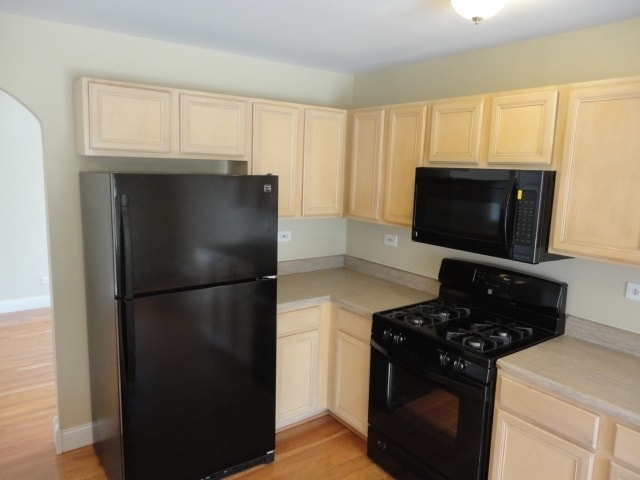 Building Photo - 558 Alcott Ln