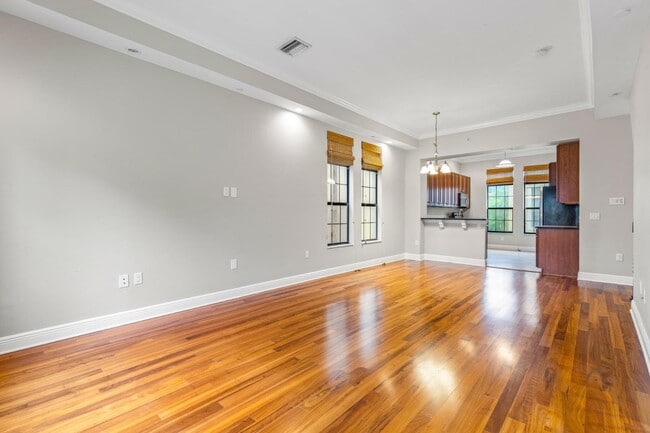 Building Photo - 2228 Soho Bay Ct