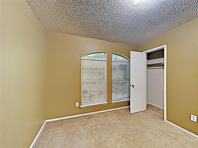 Building Photo - 1324 Meadow Rose Trail