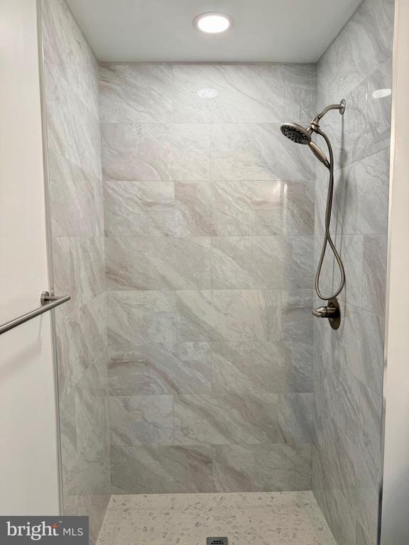 Building Photo - 9618 Inverary Ct