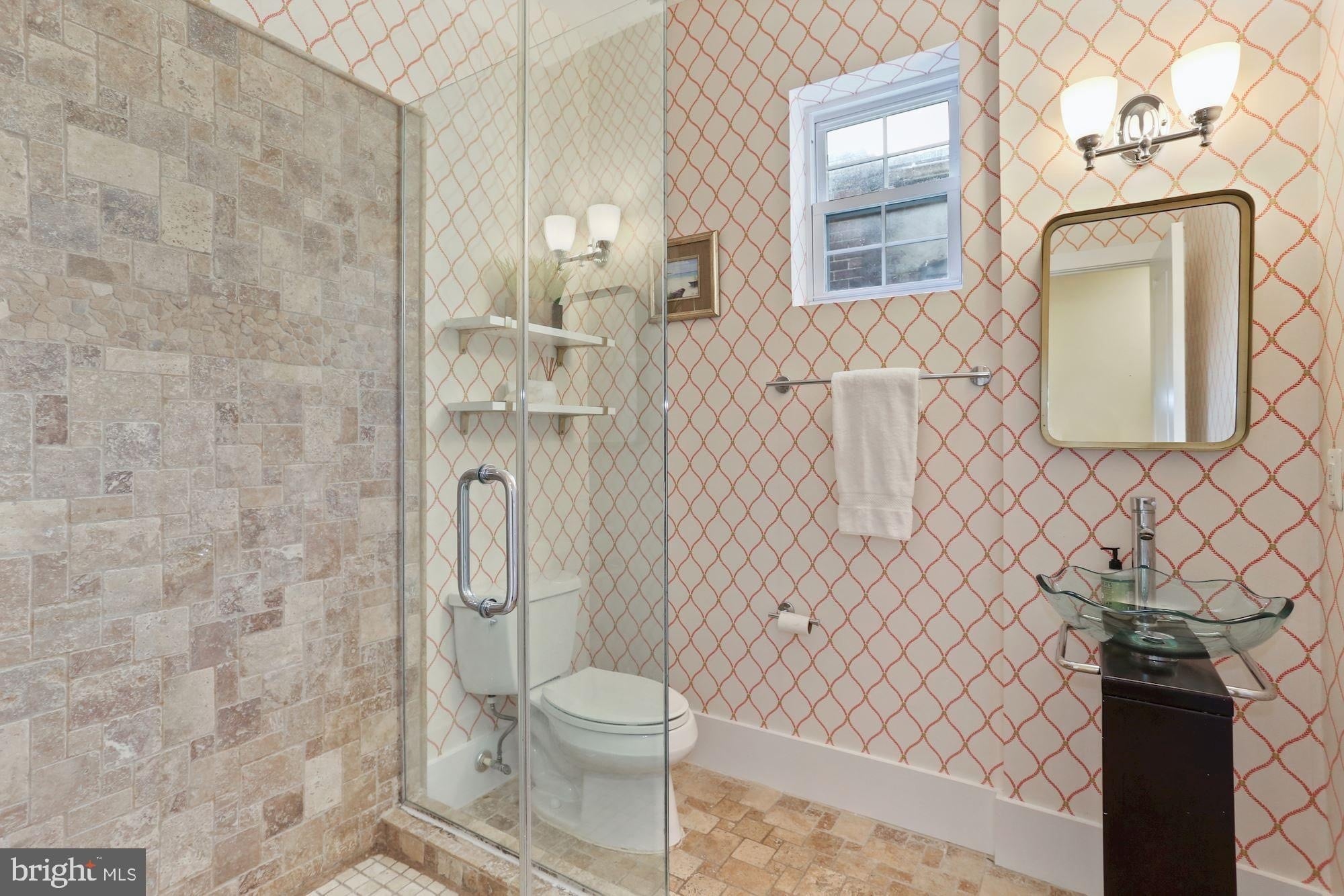 Building Photo - 1435 Euclid St NW