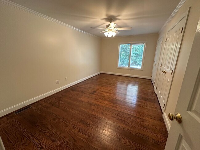 Building Photo - Burlington / Guilford County
