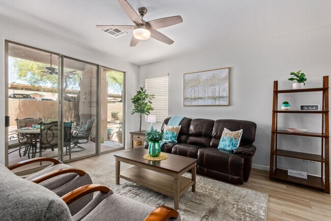 Building Photo - 11500 E Cochise Dr