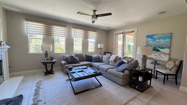 Building Photo - Luxury 4 Bedroom Home in La Costa Greens