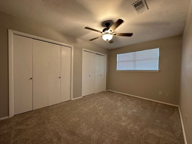 Building Photo - 7316 Sanger Ave