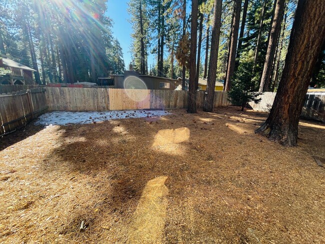 Building Photo - Spacious 4 bed 3 bath house for RENT in So...