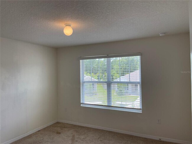 Building Photo - 6065 SW 84th St