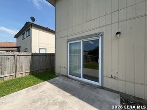 Building Photo - 6667 Beech Trail Dr