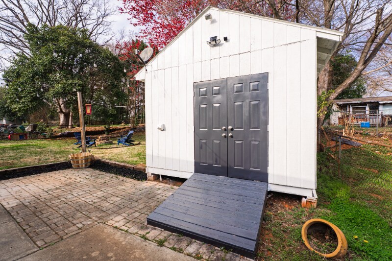 Building Photo - 1621 Keeling Pl